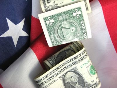 Доллару осталось жить 60-80 дней - экономист США