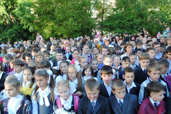 Школы перейдут на одну смену: будет как в набитых маршрутках