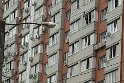Краснодарская полиция убедила сочинца не прыгать из окна