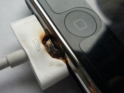 Разговор по iPhone во время его подзарядки может быть смертельно опасным
