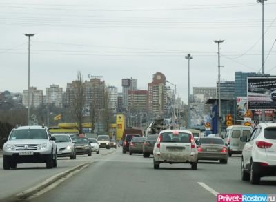 Власти хотят сделать платный въезд в города РФ